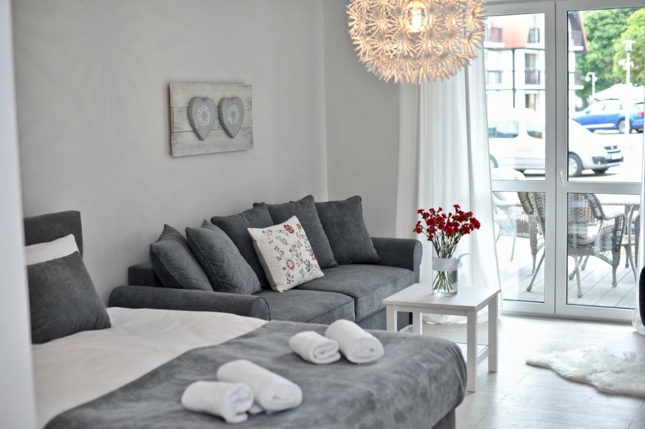 Apartamenty Porto Eli Рови Екстериор снимка